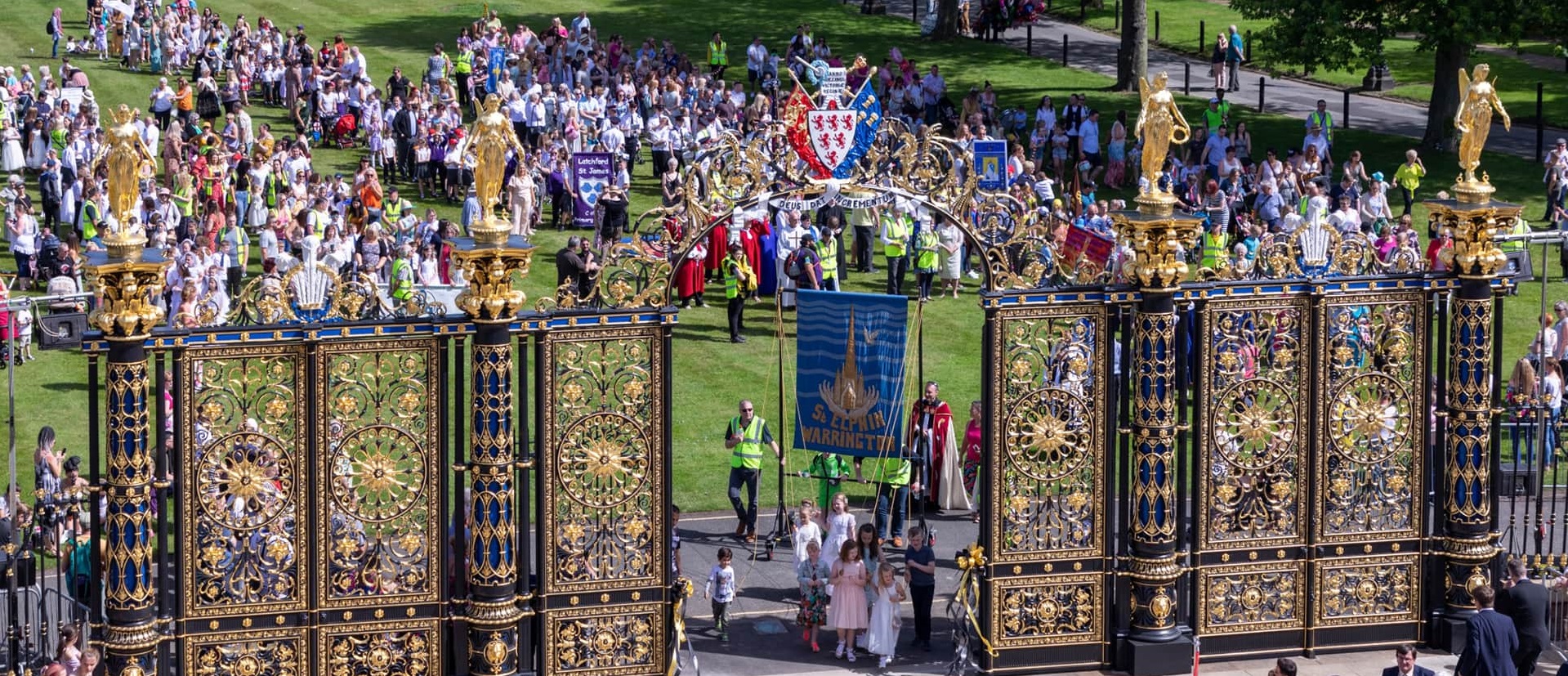 Warrington Walking Day warrington.gov.uk